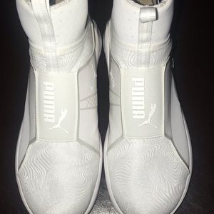 Puma sneakers (never worn)